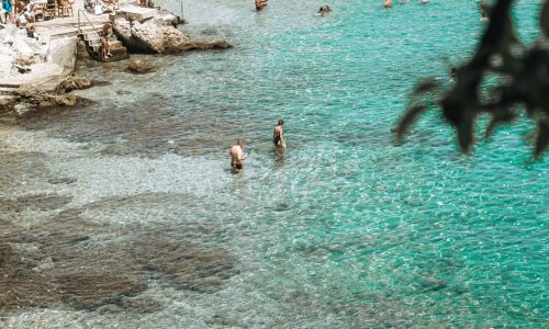 chris-rosiak-DsNmtuQXqhs-unsplash